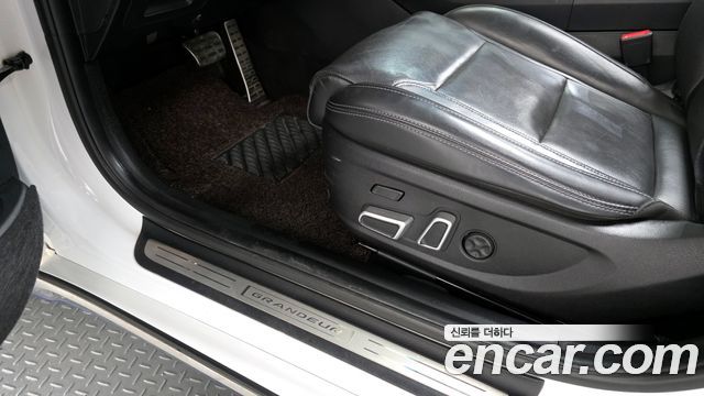 Hyundai Grandeur 2018 — photo 37