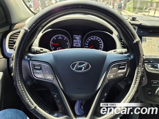 Hyundai Santafe 2013 — photo 8