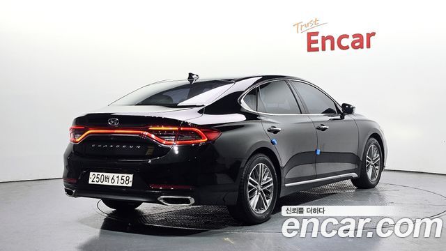 Hyundai Grandeur 2018 — photo 2