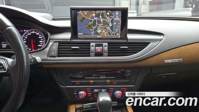 Audi A7 2016 — photo 14