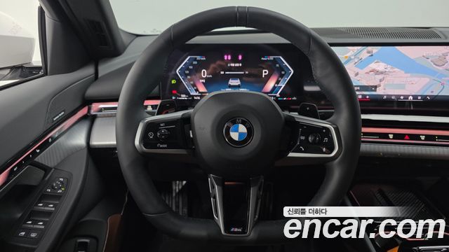 BMW 5-Series 2025 — photo 15