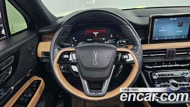 Lincoln Corsair 2020 — photo 13