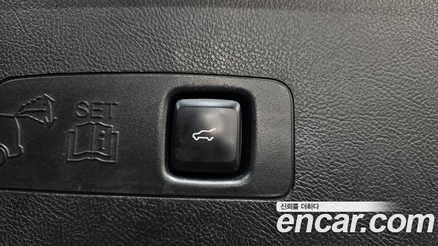 Lincoln Corsair 2020 — photo 16