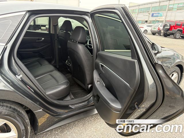 Hyundai Sonata 2020 — photo 9