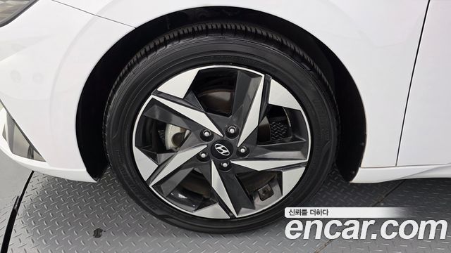 Hyundai AVANTE 2022 — photo 5