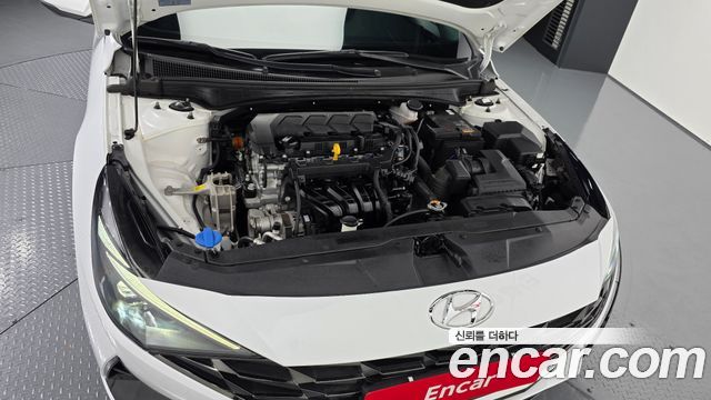 Hyundai AVANTE 2022 — photo 6