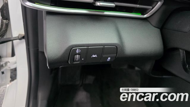 Hyundai AVANTE 2022 — photo 29