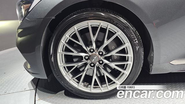 Genesis G80 2018 — photo 5