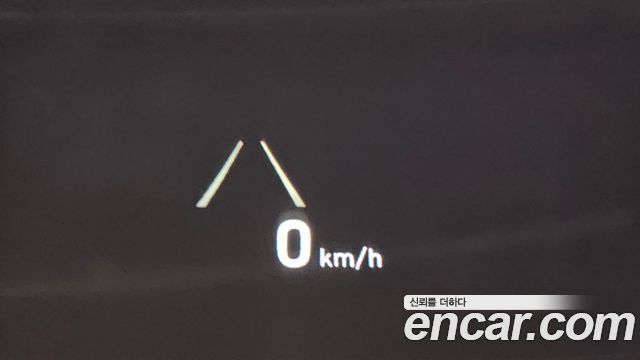 Genesis G80 2018 — photo 23