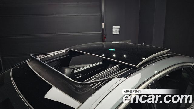 Genesis G80 2018 — photo 24