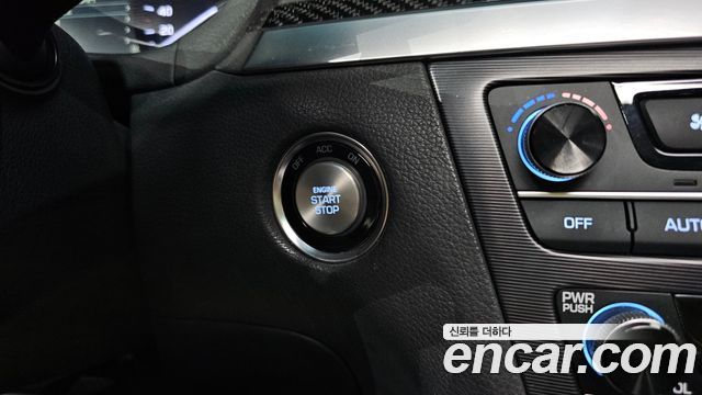 Genesis G80 2018 — photo 29