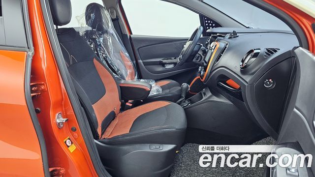Renault Korea QM3 2015 — photo 11