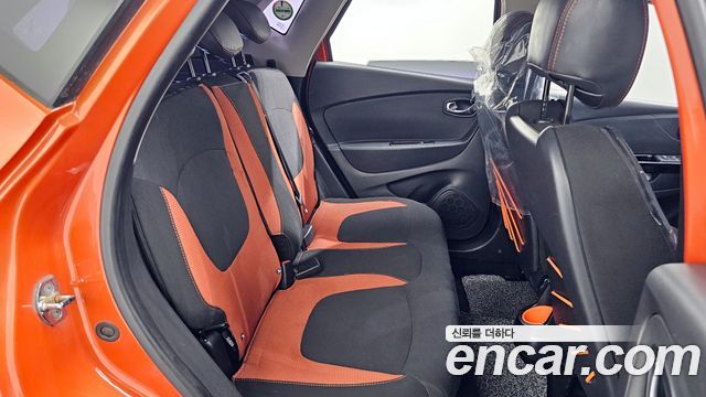 Renault Korea QM3 2015 — photo 12