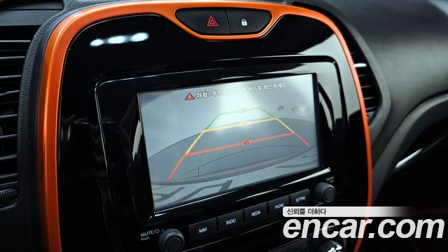 Renault Korea QM3 2015 — photo 15