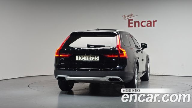 Volvo V90 2018 — photo 4