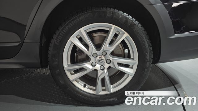 Volvo V90 2018 — photo 7