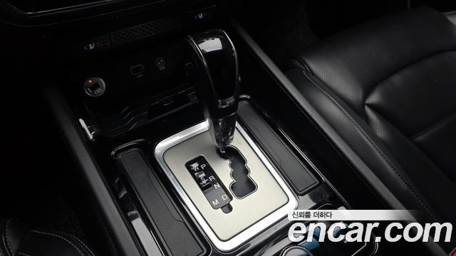 KG Mobility Rexton 2018 — photo 12
