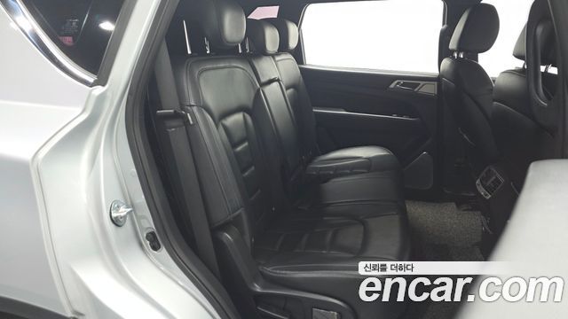KG Mobility Rexton 2018 — photo 17