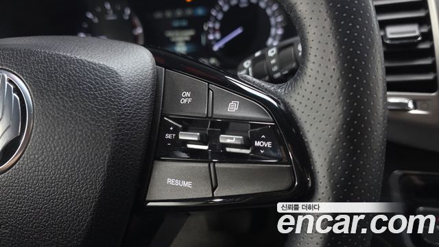 KG Mobility Rexton 2018 — photo 20
