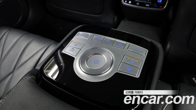 Genesis G80 2022 — photo 19
