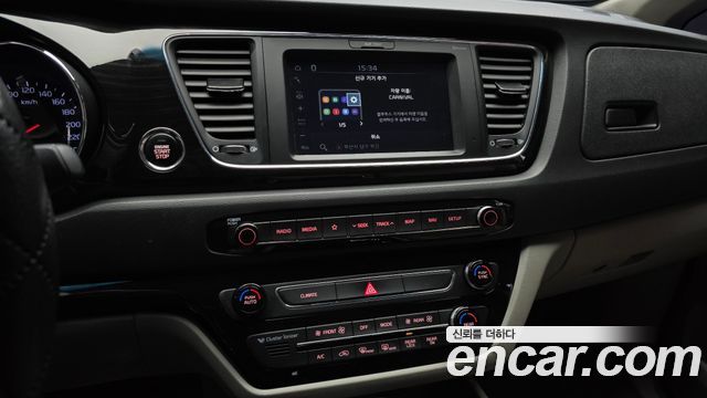 Kia Canival 2019 — photo 31