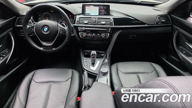 BMW Gran Turismo 2020 — photo 10