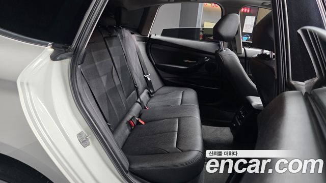 BMW Gran Turismo 2020 — photo 18