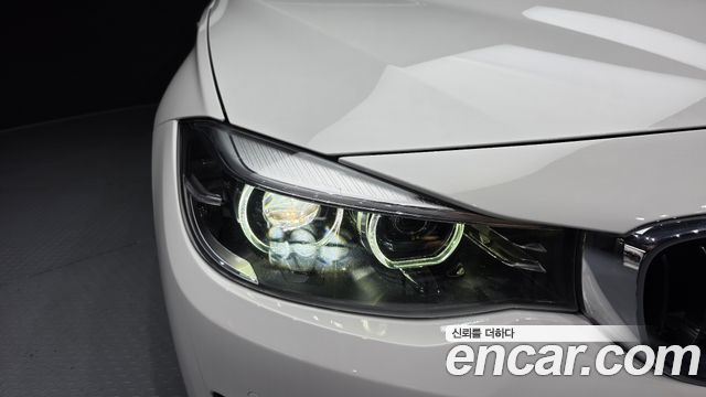 BMW Gran Turismo 2020 — photo 8