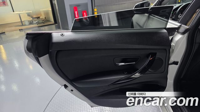 BMW Gran Turismo 2020 — photo 14