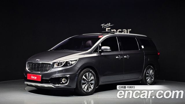Kia Canival 2015 — photo 1