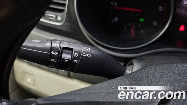 Kia Canival 2015 — photo 29