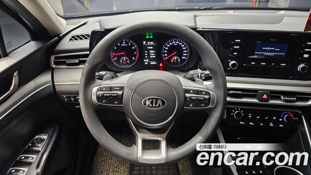 Kia K5 2021 — photo 13