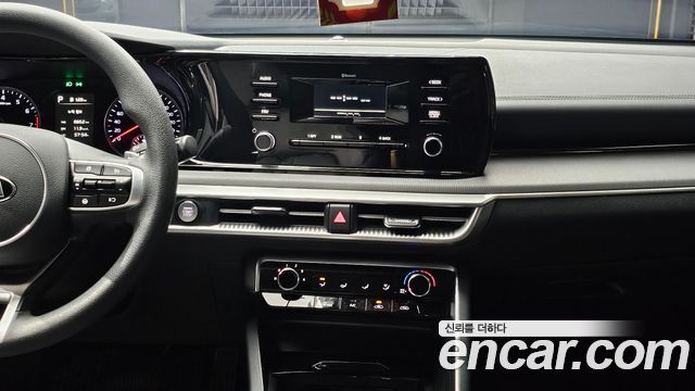 Kia K5 2021 — photo 14