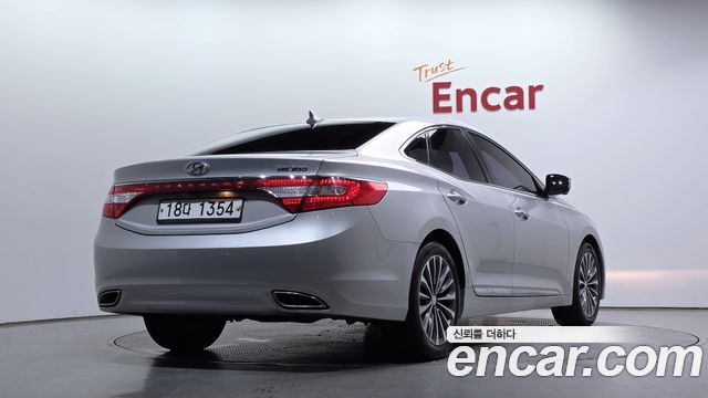 Hyundai Grandeur 2013 — photo 2