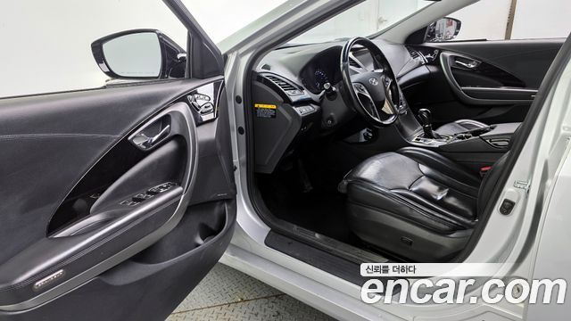 Hyundai Grandeur 2013 — photo 13