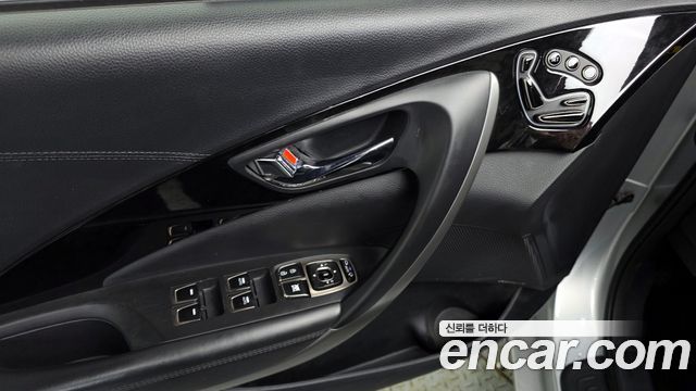 Hyundai Grandeur 2013 — photo 27