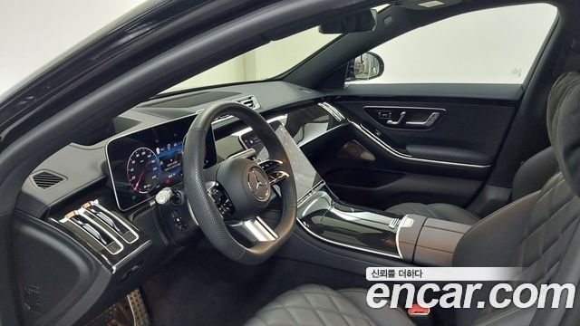 Mercedes-Benz S-Class 2026 — photo 9