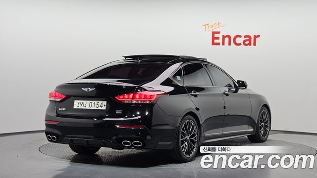 Genesis G80 2017 — photo 2