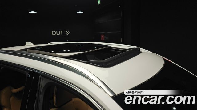 Volvo XC90 2023 — photo 26