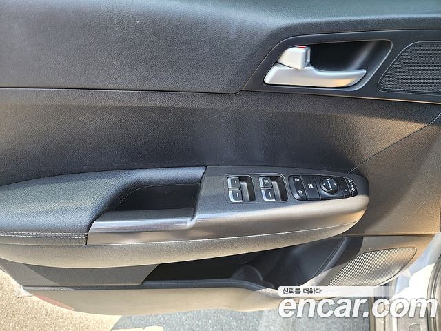 Kia Sportage 2017 — photo 14