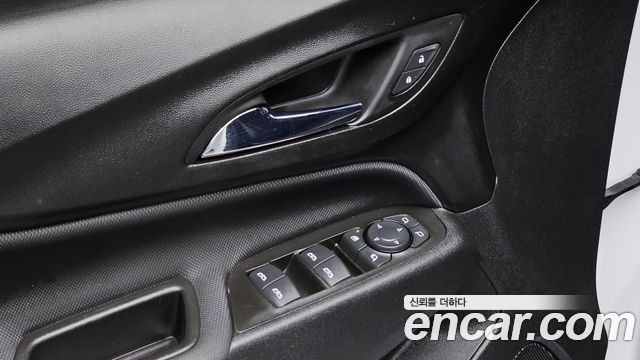 Chevrolet Korea Equinox 2022 — photo 25