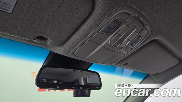 Hyundai Santafe 2019 — photo 28