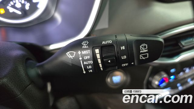 Hyundai Santafe 2019 — photo 31