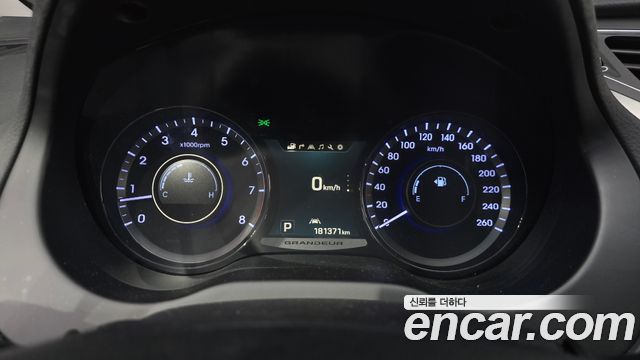 Hyundai Grandeur 2016 — photo 8