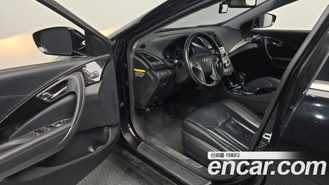 Hyundai Grandeur 2016 — photo 10