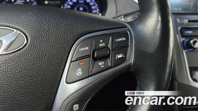 Hyundai Grandeur 2016 — photo 18