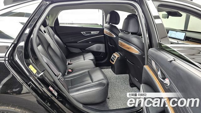 Kia K9 2022 — photo 18