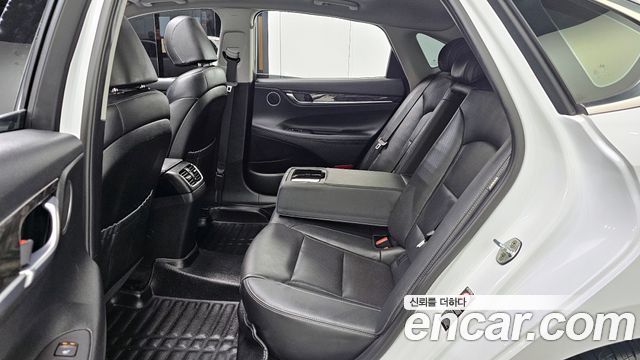 Hyundai Grandeur 2018 — photo 18