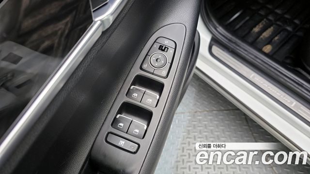 Hyundai Grandeur 2018 — photo 23