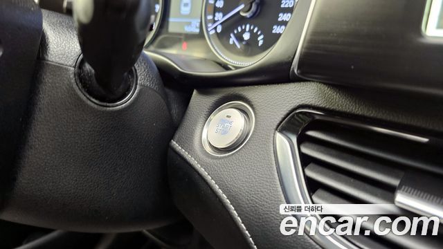 Hyundai Grandeur 2018 — photo 26